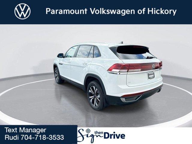 new 2025 Volkswagen Atlas Cross Sport car, priced at $39,011