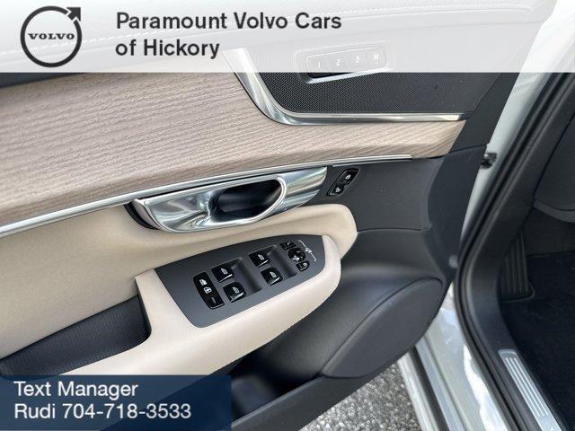 new 2025 Volvo XC90 car, priced at $60,545