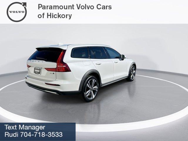 new 2025 Volvo V60 Cross Country car, priced at $54,225