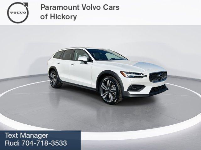 new 2025 Volvo V60 Cross Country car, priced at $54,225