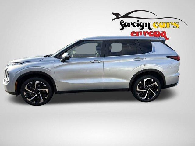 used 2024 Mitsubishi Outlander car, priced at $25,598