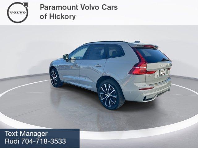 new 2025 Volvo XC60 car, priced at $55,355