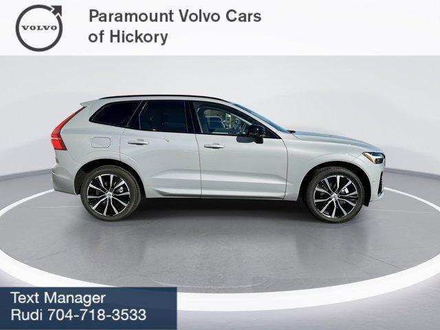 new 2025 Volvo XC60 car, priced at $55,355