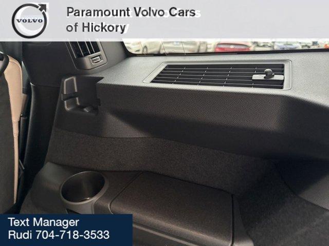 new 2026 Volvo XC90 car, priced at $71,655
