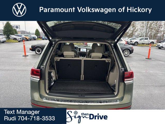 new 2026 Volkswagen Atlas car, priced at $56,674