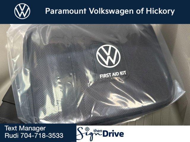 new 2026 Volkswagen Atlas car, priced at $56,674