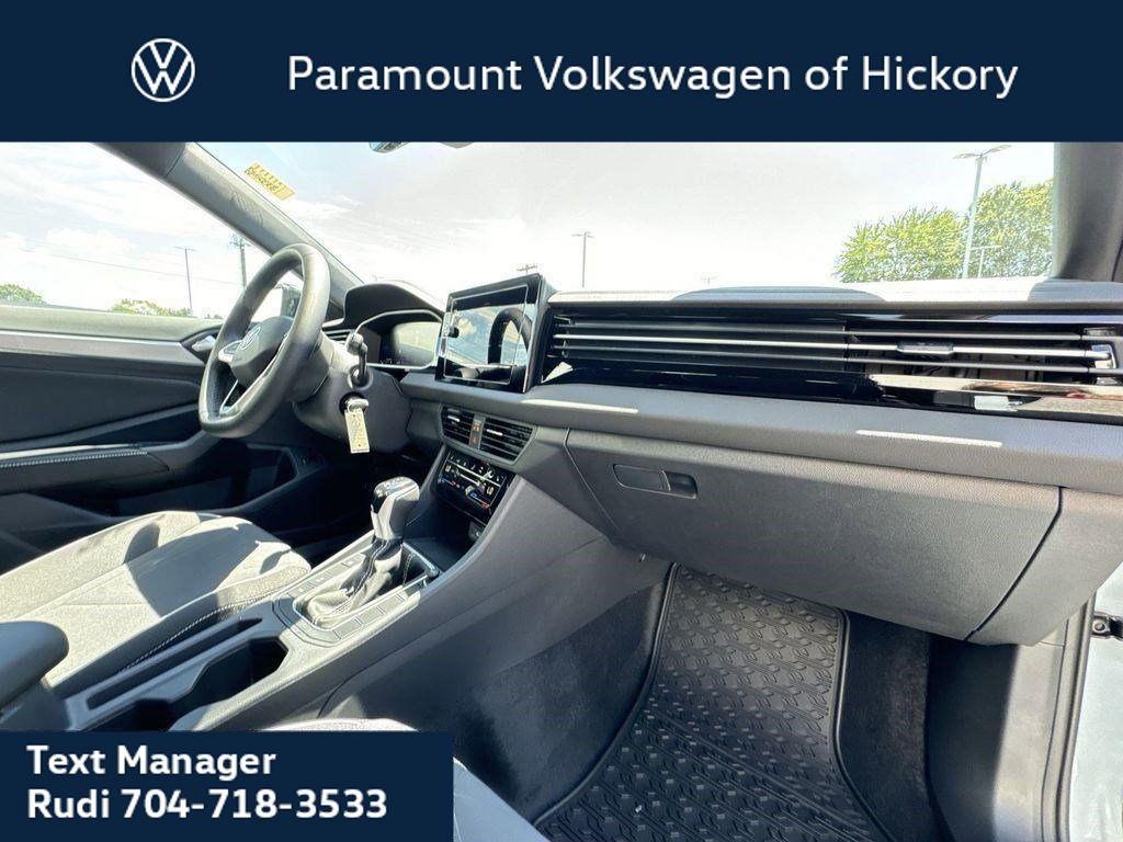 new 2025 Volkswagen Jetta car, priced at $25,981