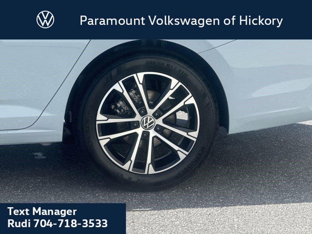 new 2025 Volkswagen Jetta car, priced at $25,981