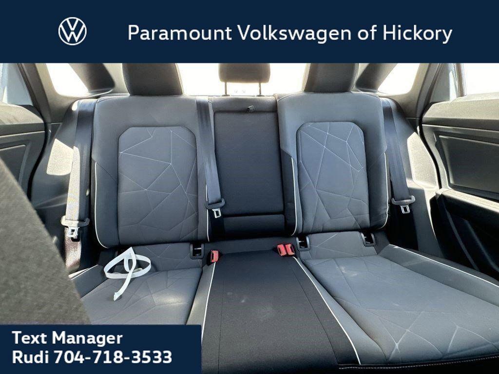 new 2025 Volkswagen Jetta car, priced at $25,981