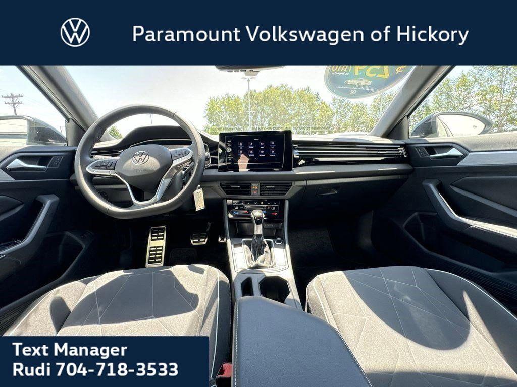 new 2025 Volkswagen Jetta car, priced at $25,981