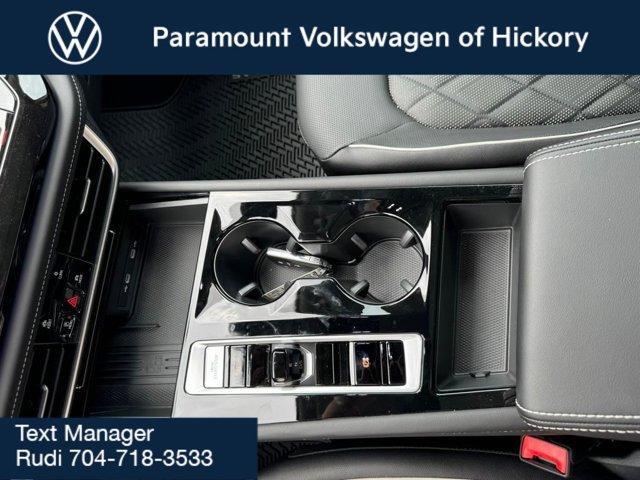 new 2025 Volkswagen Atlas car, priced at $53,736