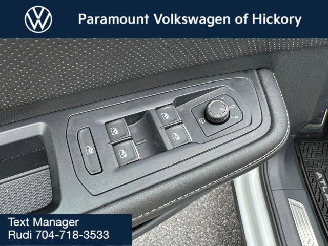 new 2025 Volkswagen Atlas car, priced at $53,736