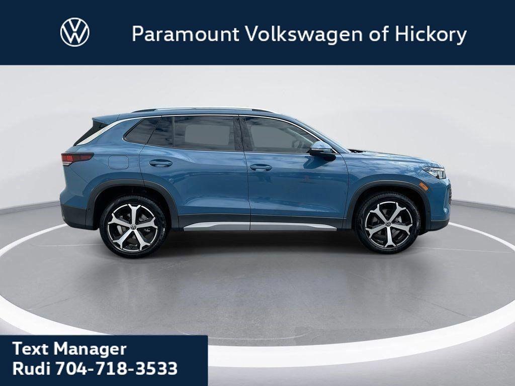 new 2025 Volkswagen Tiguan car, priced at $34,016