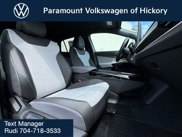 new 2025 Volkswagen ID.4 car, priced at $51,171