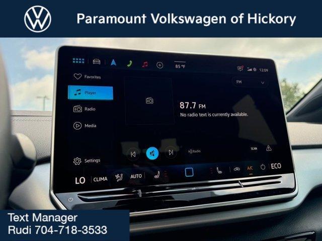 new 2025 Volkswagen ID.4 car, priced at $51,171