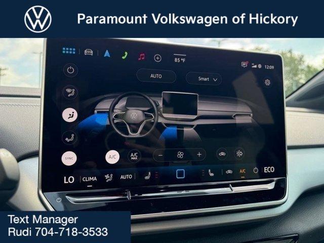 new 2025 Volkswagen ID.4 car, priced at $46,171