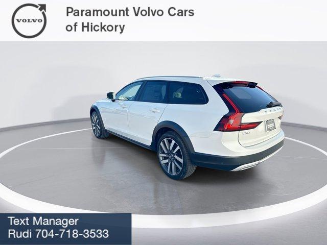 new 2025 Volvo V90 Cross Country car, priced at $62,545