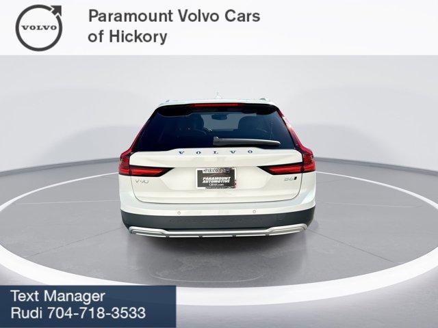 new 2025 Volvo V90 Cross Country car, priced at $62,545