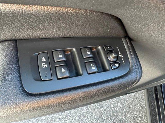 used 2021 Volvo XC60 car, priced at $22,449