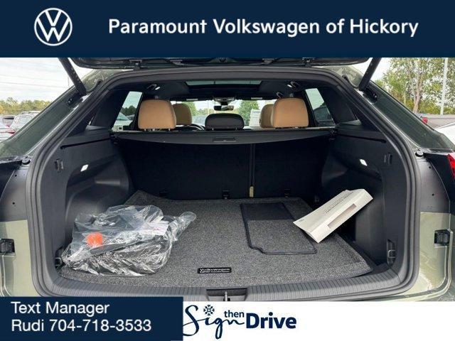 new 2026 Volkswagen Atlas Cross Sport car, priced at $52,233