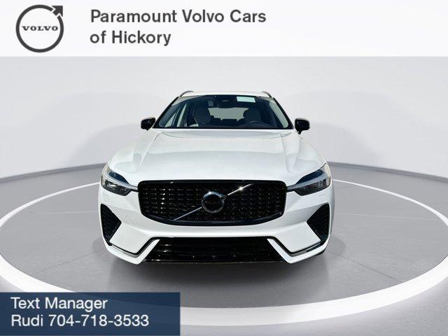 new 2025 Volvo XC60 car, priced at $49,095