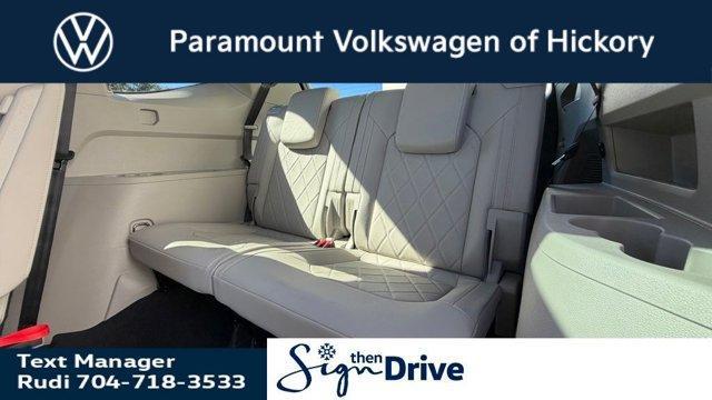 new 2026 Volkswagen Atlas car, priced at $56,611