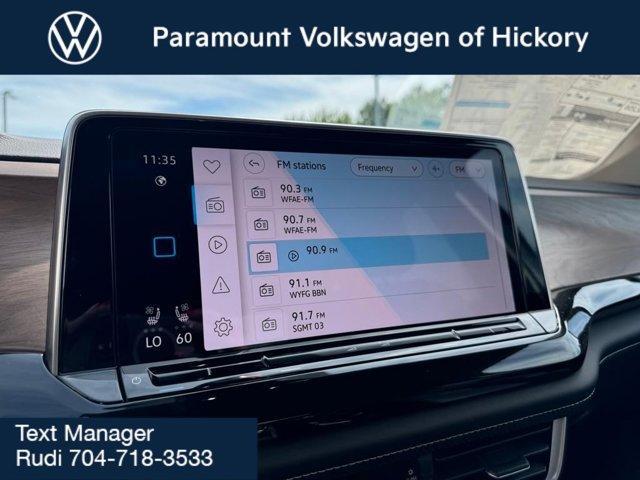 new 2026 Volkswagen Atlas car, priced at $43,189