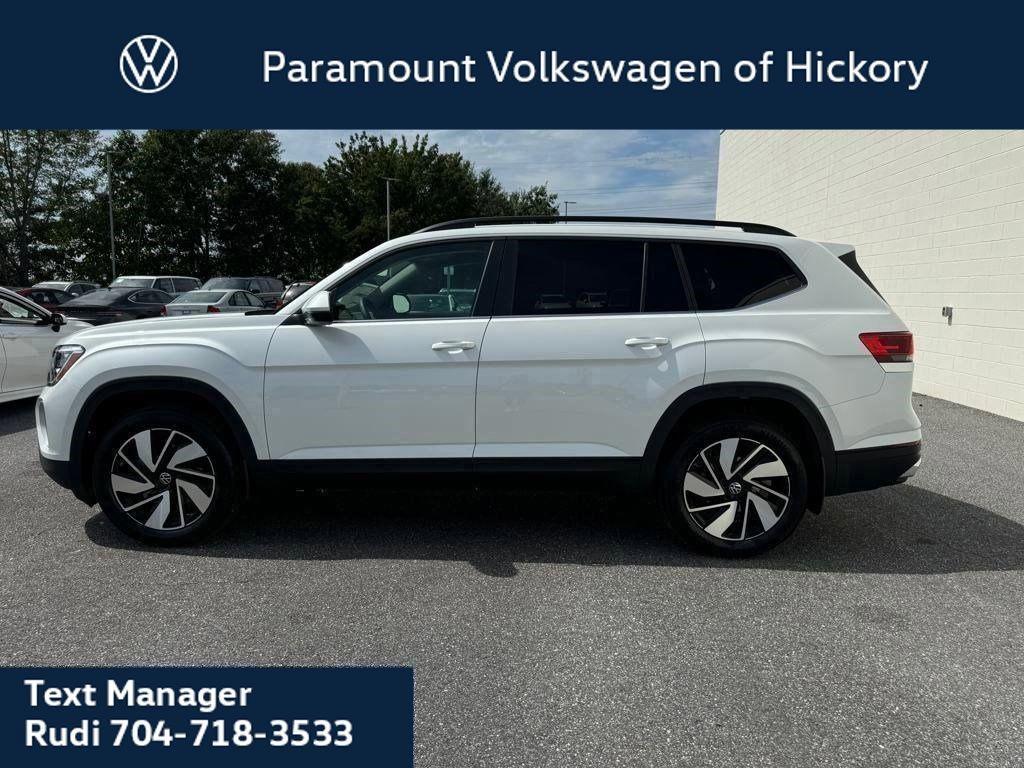 new 2026 Volkswagen Atlas car, priced at $43,189