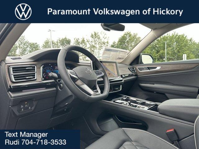 new 2025 Volkswagen Atlas car, priced at $56,941