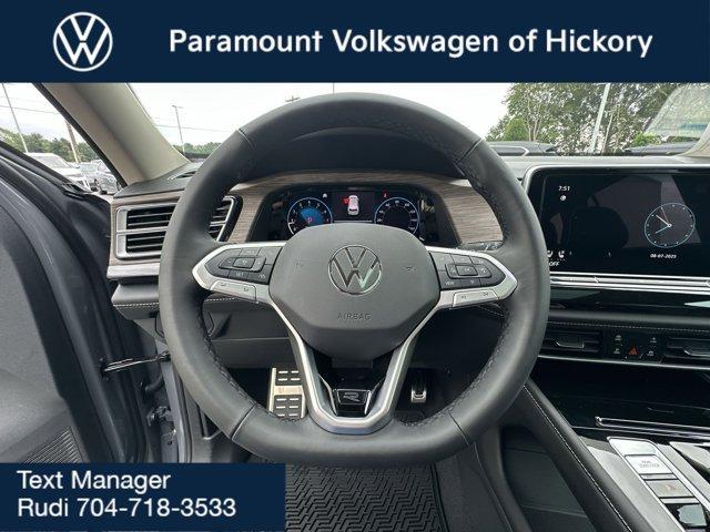 new 2025 Volkswagen Atlas car, priced at $56,941