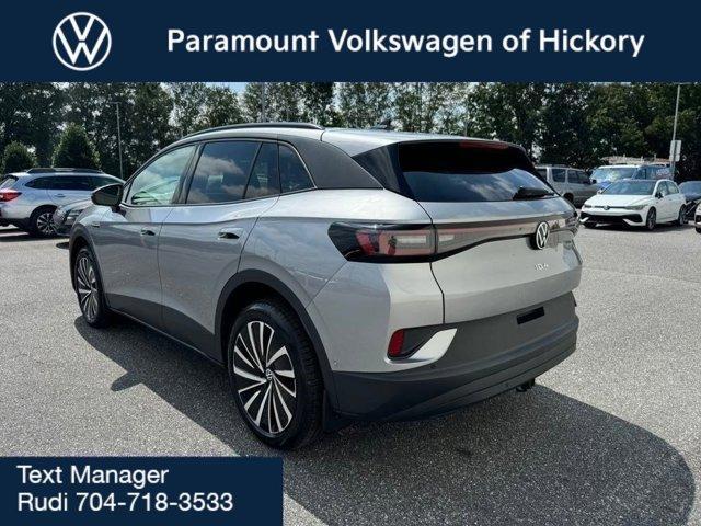 new 2025 Volkswagen ID.4 car, priced at $46,171