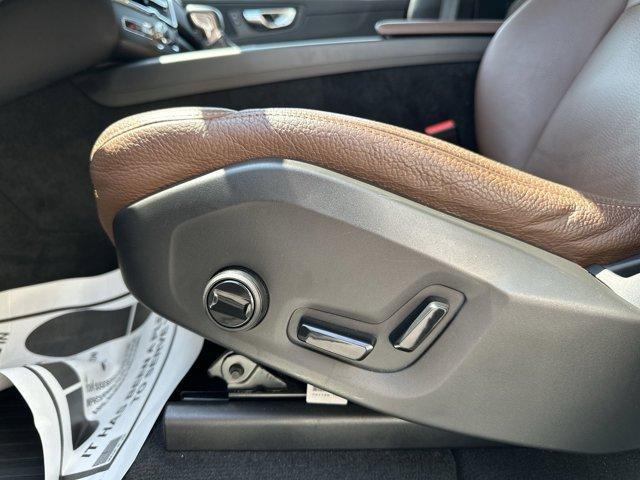 used 2021 Volvo XC60 car, priced at $29,900