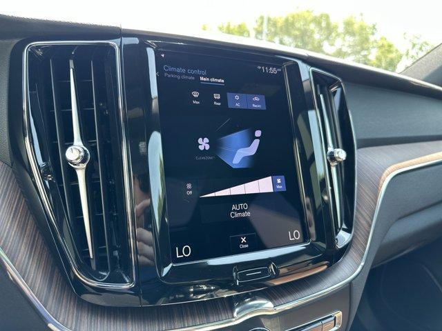 used 2021 Volvo XC60 car, priced at $29,900