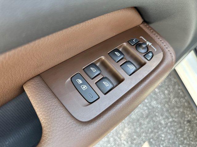 used 2021 Volvo XC60 car, priced at $29,900