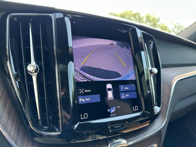 used 2021 Volvo XC60 car, priced at $29,900