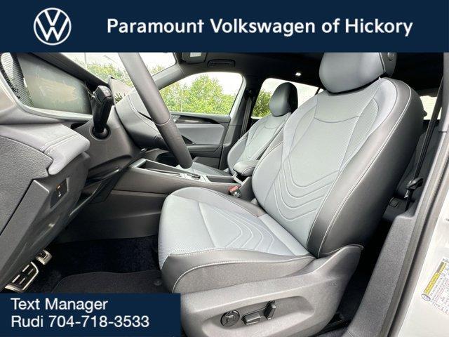new 2025 Volkswagen Tiguan car, priced at $39,941