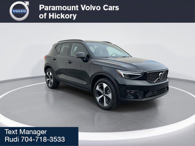 new 2025 Volvo XC40 car, priced at $48,315