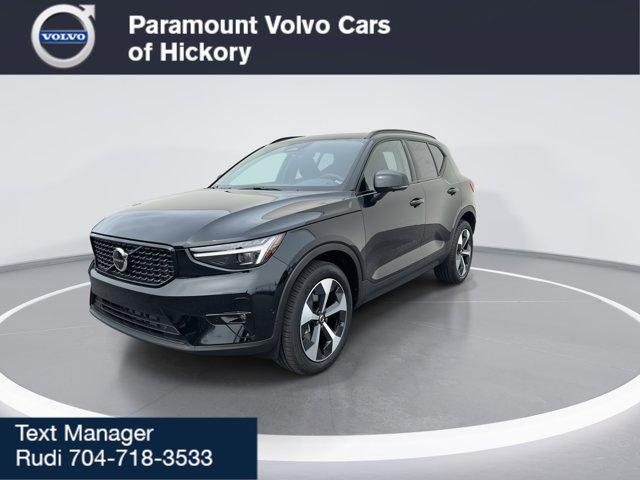 new 2025 Volvo XC40 car, priced at $48,315