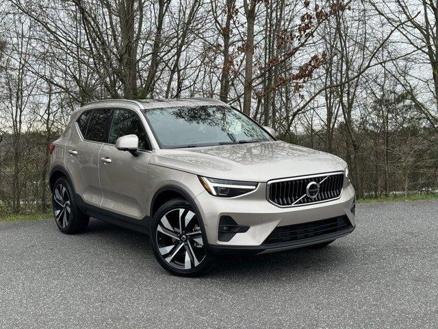 used 2024 Volvo XC40 car, priced at $46,591