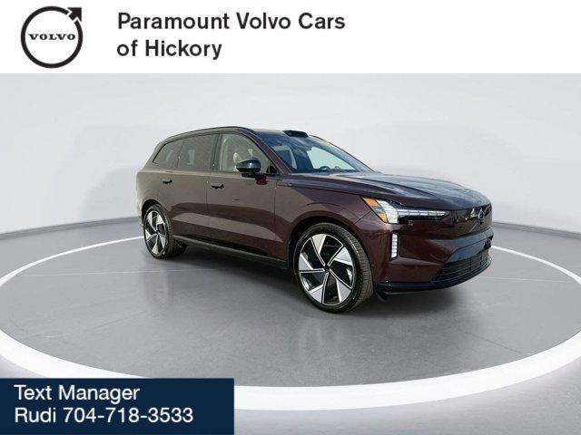 new 2025 Volvo EX90 car, priced at $85,140