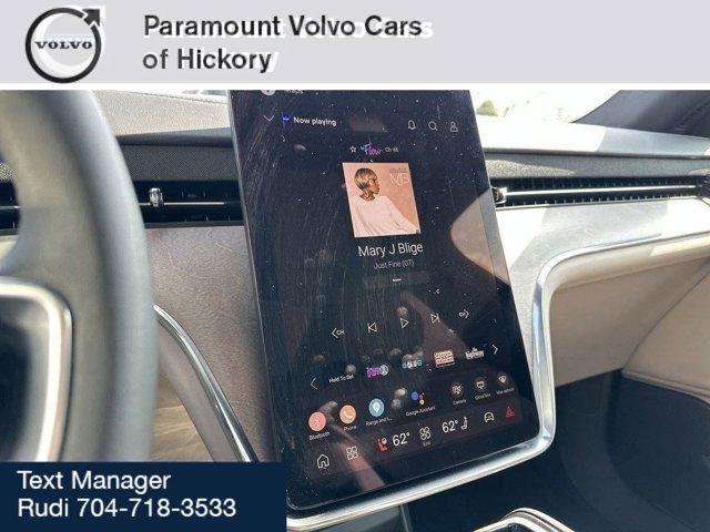 new 2025 Volvo EX90 car, priced at $90,140