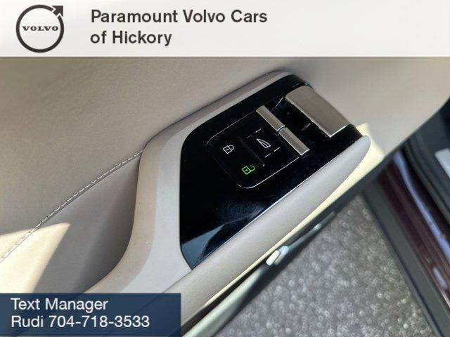 new 2025 Volvo EX90 car, priced at $95,140