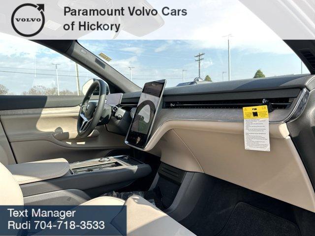 new 2025 Volvo EX90 car, priced at $95,140