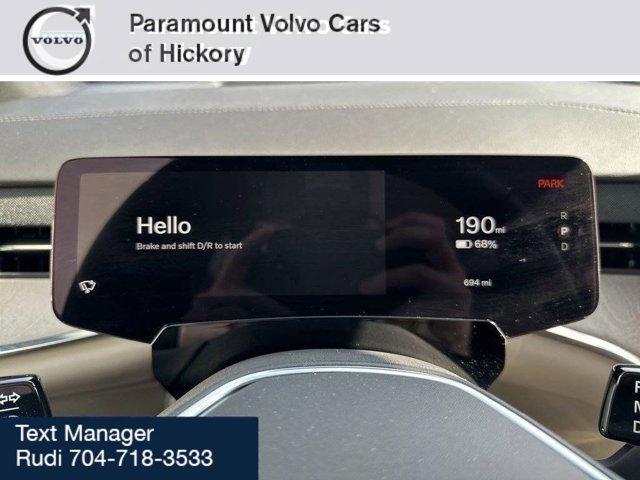 new 2025 Volvo EX90 car, priced at $90,140