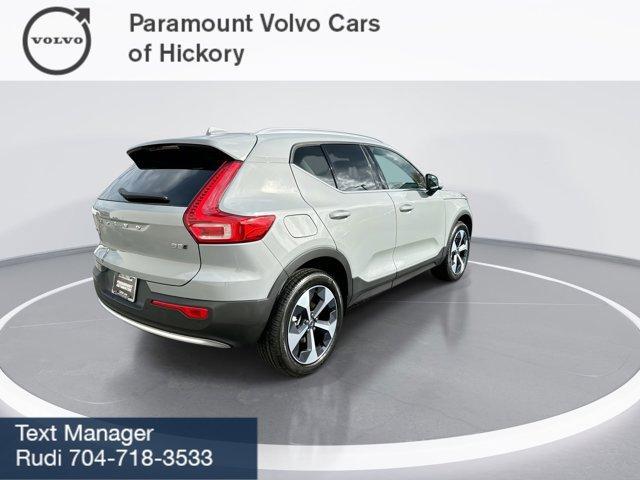 new 2025 Volvo XC40 car, priced at $46,015