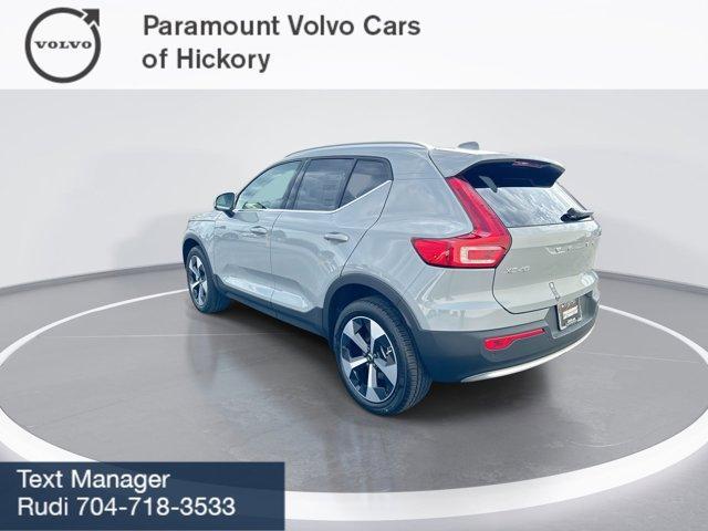 new 2025 Volvo XC40 car, priced at $46,015