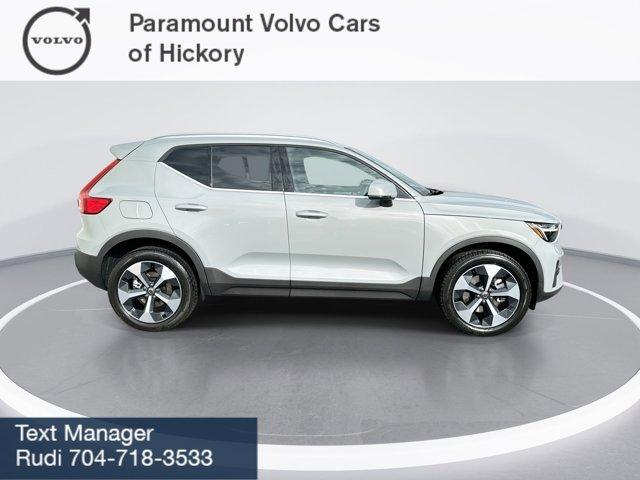 new 2025 Volvo XC40 car, priced at $46,015