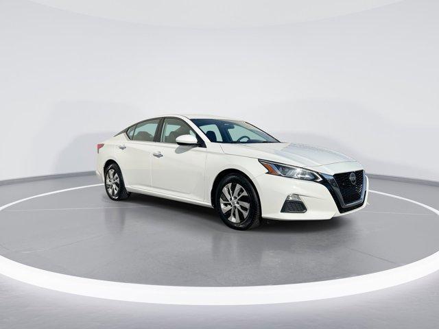 used 2019 Nissan Altima car, priced at $10,500