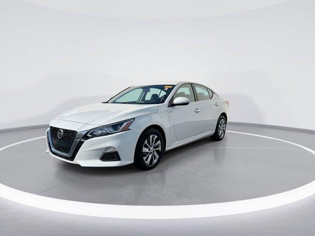 used 2019 Nissan Altima car, priced at $10,500