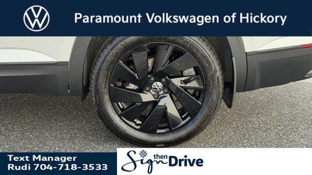 new 2026 Volkswagen Atlas car, priced at $48,499